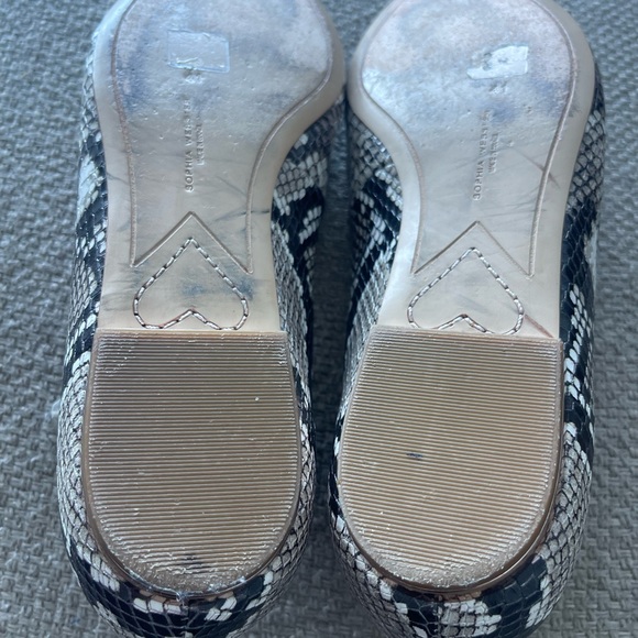 Sophia Webster Black & White Snakeskin Pointed Flats - Picture 7 of 8